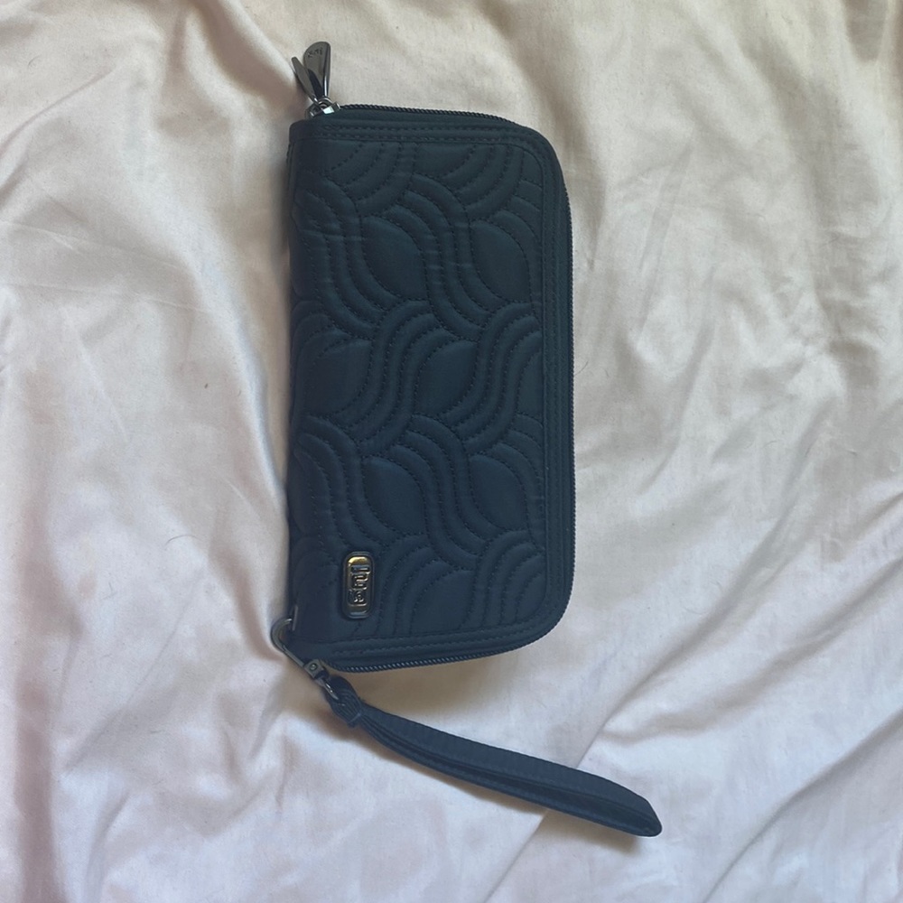 Shimmer Black Lug Splits Xl Wallet